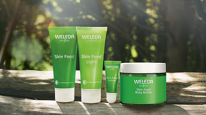 Skin Food Original, Light, Lipbutter und Bodybutter in der Natur