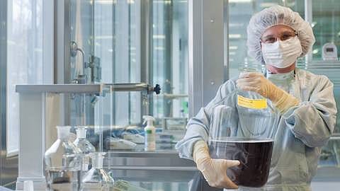 Mitarbeiter im Labor